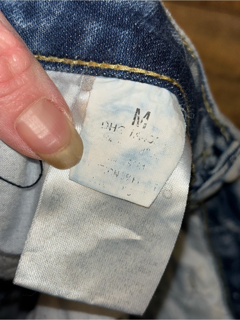 Machine Distressed Daisy Denim Shorts - Picture 4 of 5